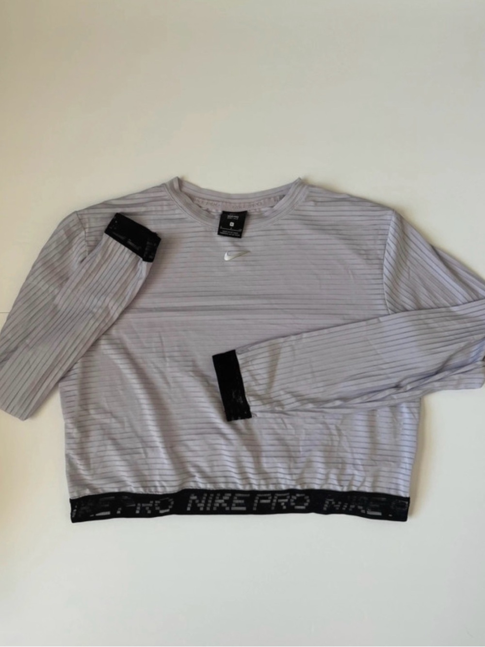 Nike Pro women's small cropped light weight lace trim top 764